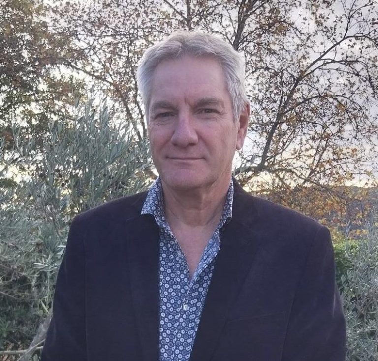 Élection officielle de Marc Dumas